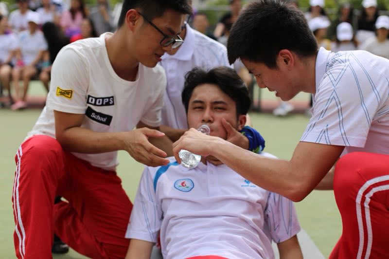 中暑救护模拟现场